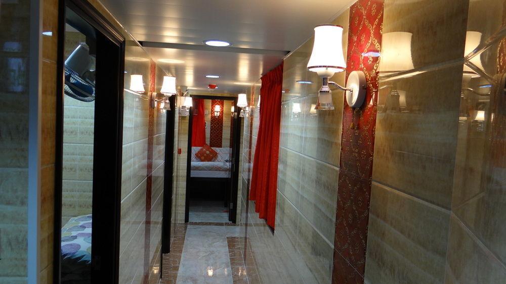 Holland Guest house *